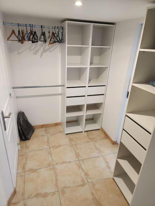 L'Etape Mediterraneenne Logement 4-6 Personnes Avec Parking Prive Sauvian المظهر الخارجي الصورة