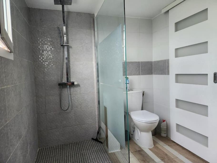 L'Etape Mediterraneenne Logement 4-6 Personnes Avec Parking Prive Sauvian المظهر الخارجي الصورة